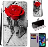 Voor LG K20 (2019) Gekleurde Tekening Cross Textuur Horizontale Flip PU Lederen Case met Houder & Kaartsleuven & Portemonnee & Lanyard (Hout Rode Roos)