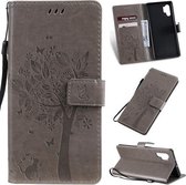 Tree & Cat Pattern Pressed Printing Horizontale Flip PU lederen tas met houder & kaartsleuven & portemonnee & lanyard voor Galaxy Note 10+ / 10 Pro (grijs)