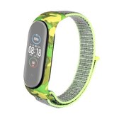 Voor Geschikt voor Xiaomi Mi Band 5/4/3 nylon lus camouflage geïntegreerde vervanging polsband horlogeband (helder geel)