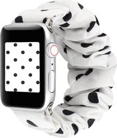 By Qubix Elastisch scrunchie nylon bandje - Zwarte stippen - Geschikt voor Apple Watch 42mm - 44mm - 45mm - Ultra - 49mm - Compatible Apple watch