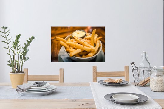 Muurstickers - Sticker Folie - Close-up van patat met kaas en mayonnaise - 60x40 cm - Plakfolie - Muurstickers Kinderkamer - Zelfklevend Behang - Zelfklevend behangpapier - Stickerfolie