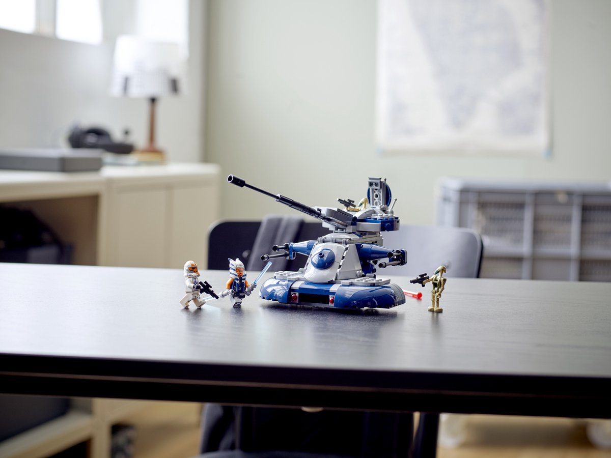 LEGO Star Wars Armored Assault Tank (AAT) 75283 — afbeelding 14