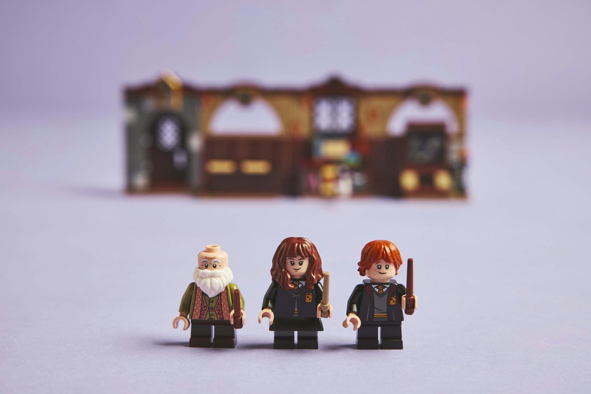 LEGO Harry Potter Kasteel Zweinstein: toverspreukenles Speelgoed voor 8 jaar en ouder 76442 — afbeelding 18