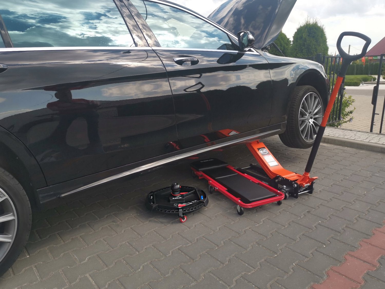 Werkplaatswagen met LED-lamp en magnetische vakken