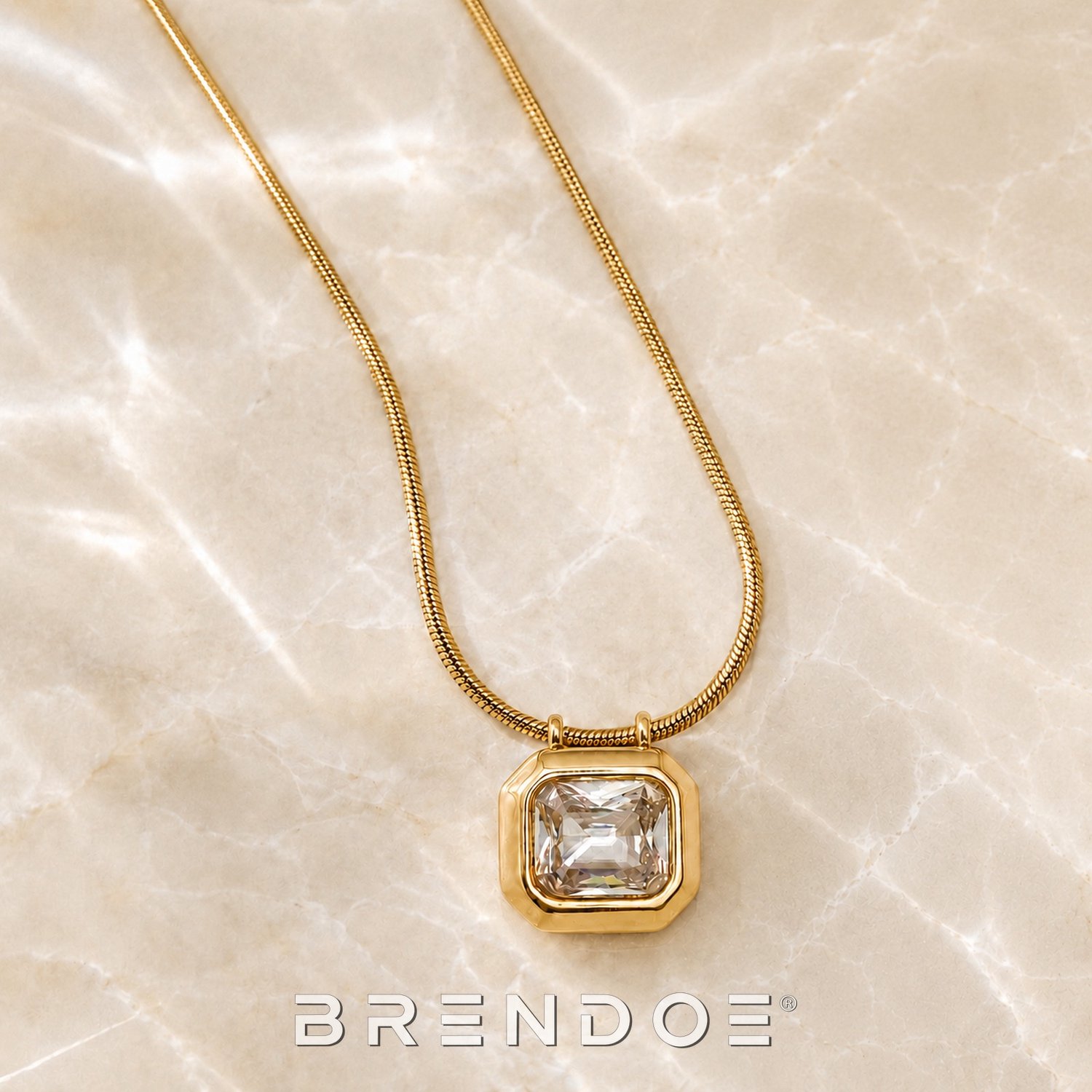 Brendoe Goudkleurige Geometrische Ketting Dames – 304 RVS Hanger met Zirkonia – 18K PVD Vergulde Halsketting