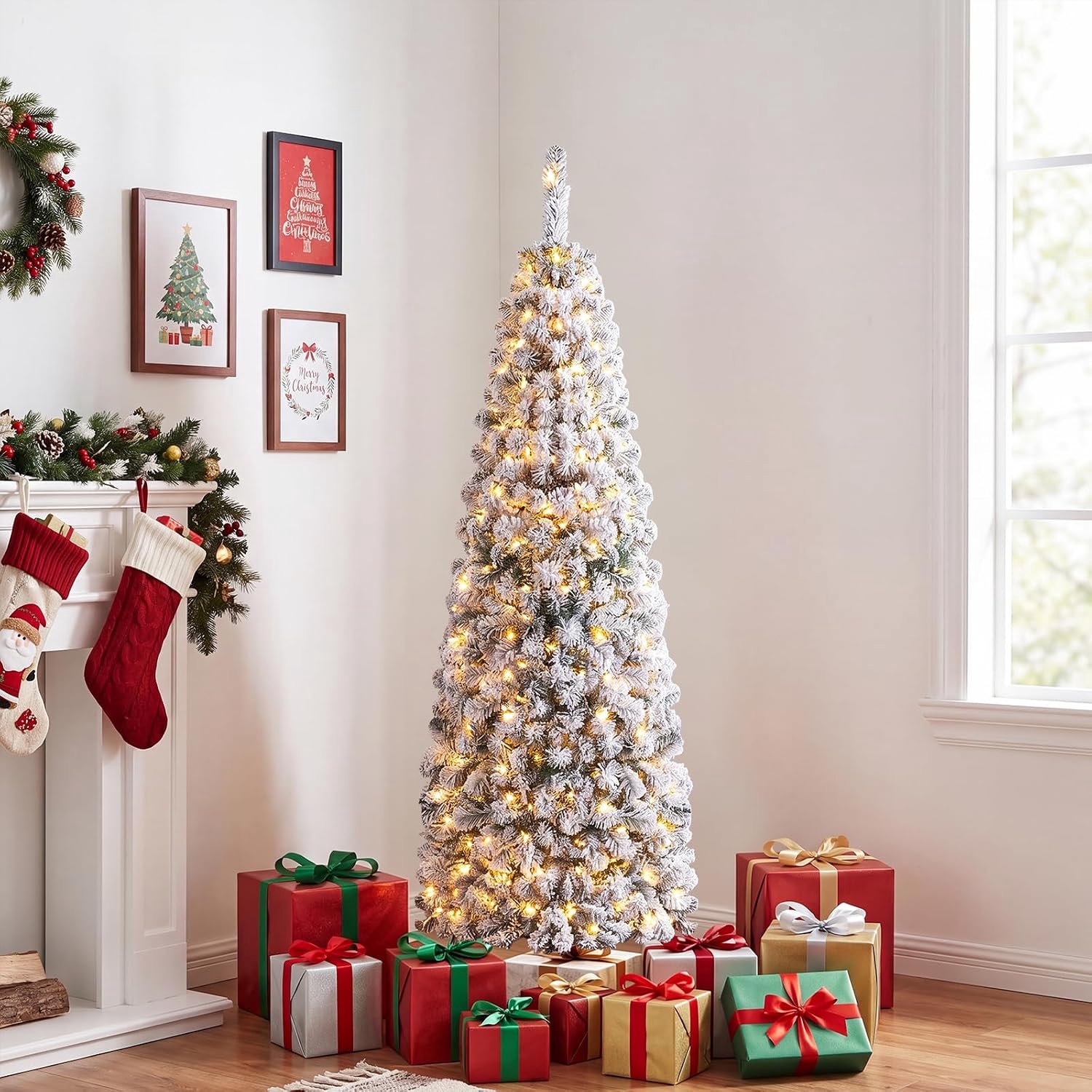 COSTWAY Smalle Kunstkerstboom 180 cm - Potloodkerstboom met 250 Warmwitte LED-lampjes - 500 Takken - Sneeuweffect - Metalen Standaard - Groen en Wit – foto 5