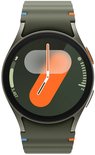 Frontaal aanzicht van de groene Samsung Galaxy Watch7 40mm met grafische wijzerplaat en oranje wijzers.