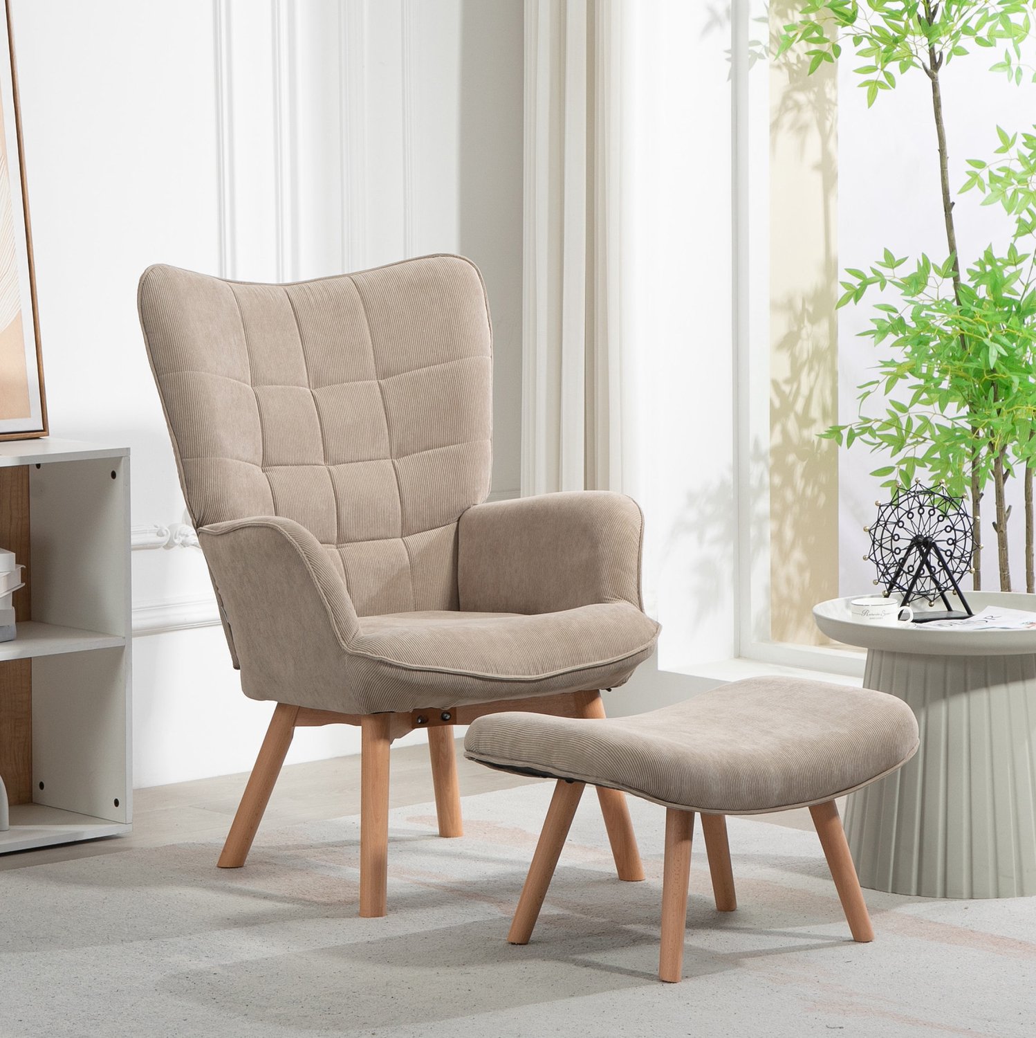 DESMIU Fauteuil Met Hocker - 80 x 72 x 101 cm - Zachte Bekleding En Voetenbank - Voor Woonkamer En Leeshoek - Polyester En Hout - Khaki
