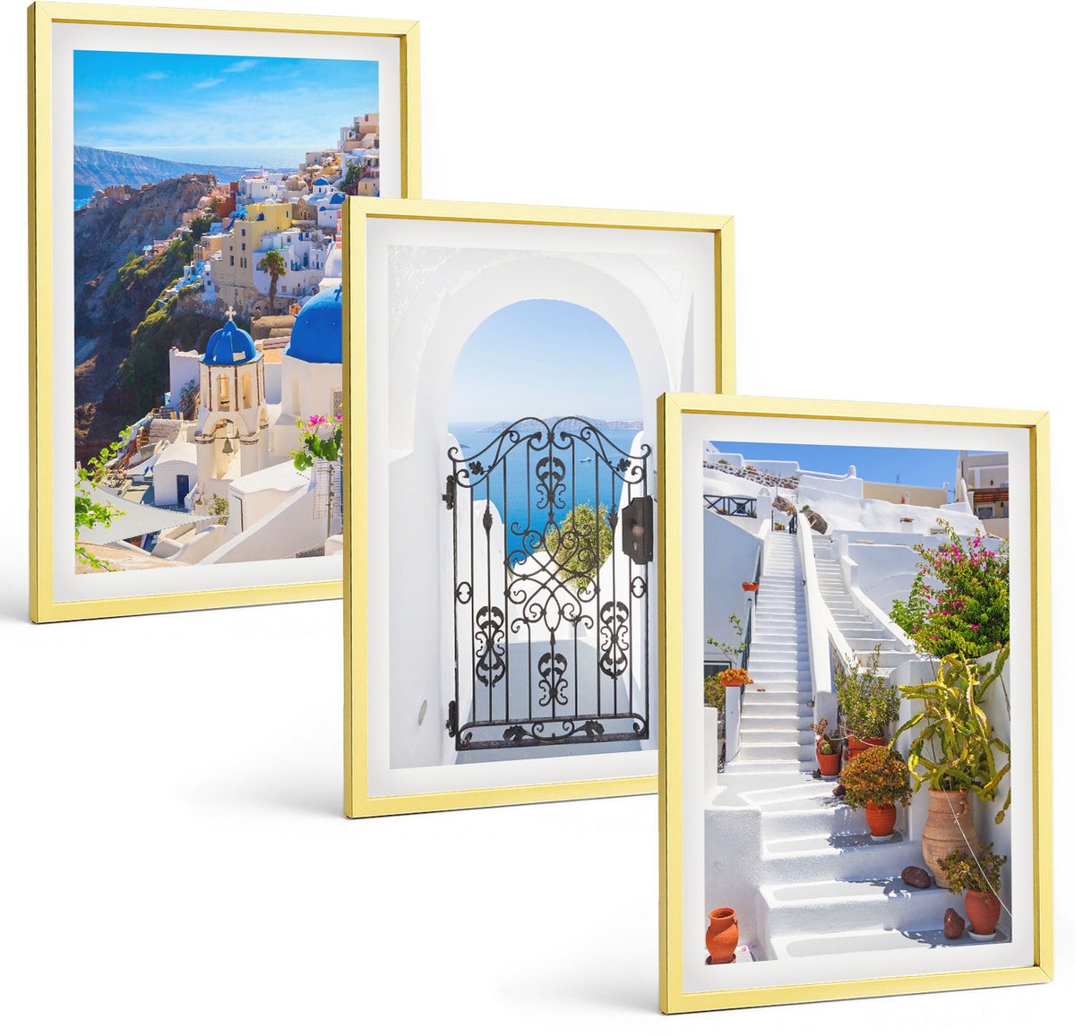 Coloray 3-Delige Schilderij Set - Uitzichten Op Santorini En De Griekse Architectuur Van De Stad Oia. - 40 x 40 cm En 40 x 60 cm - Muurdecoratie - Wanddecoratie - Slaapkamer