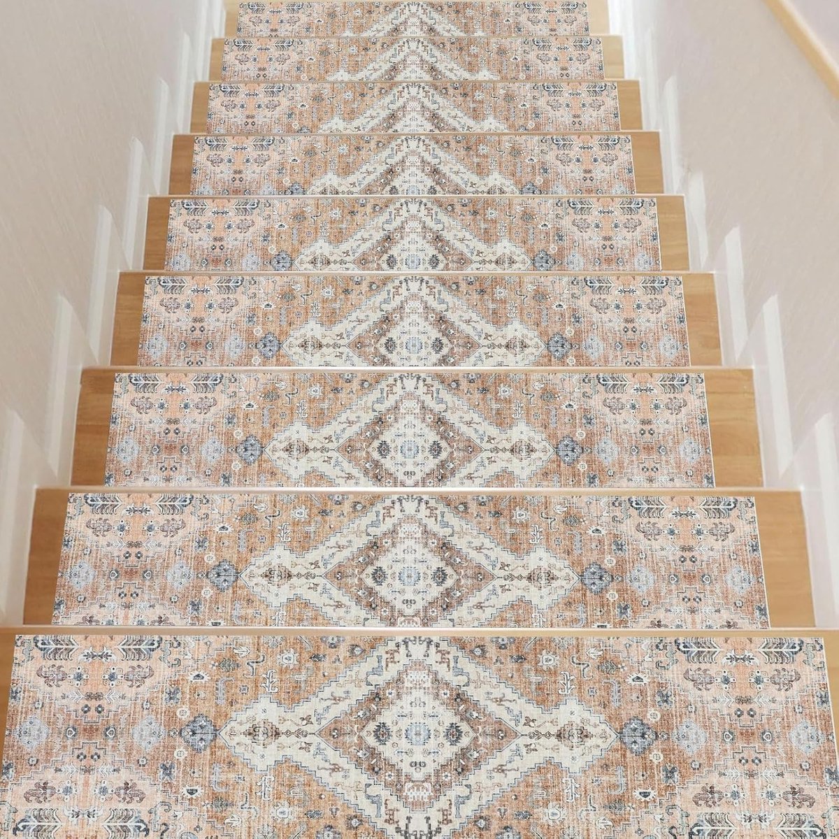 Veilige Antislip Trapmatten voor Houten Trappen - 15 Stuks, 8"x30" - Ideaal voor Huisdieren, Kinderen en Ouderen