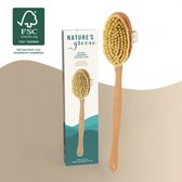Brosse corporelle en bois avec manche long et poils naturels fermes. Avec label FSC.