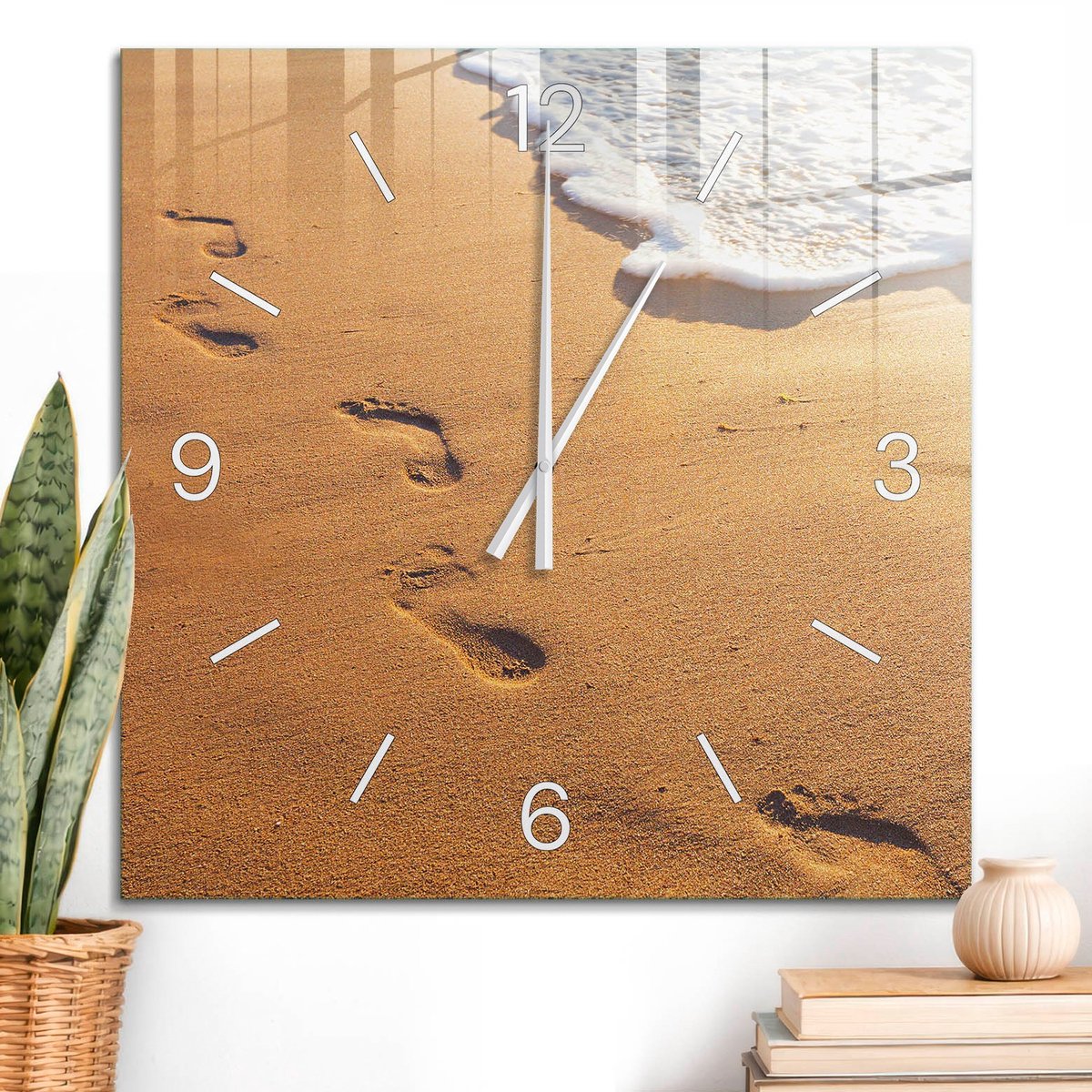 ArtPrintCave Oranje Glazen Klok - 60x60 cm - Wandklok Vierkant - Zeeavontuur Wandklok Keuken - Natuur Unieke Klok - Witte Klokwijzers