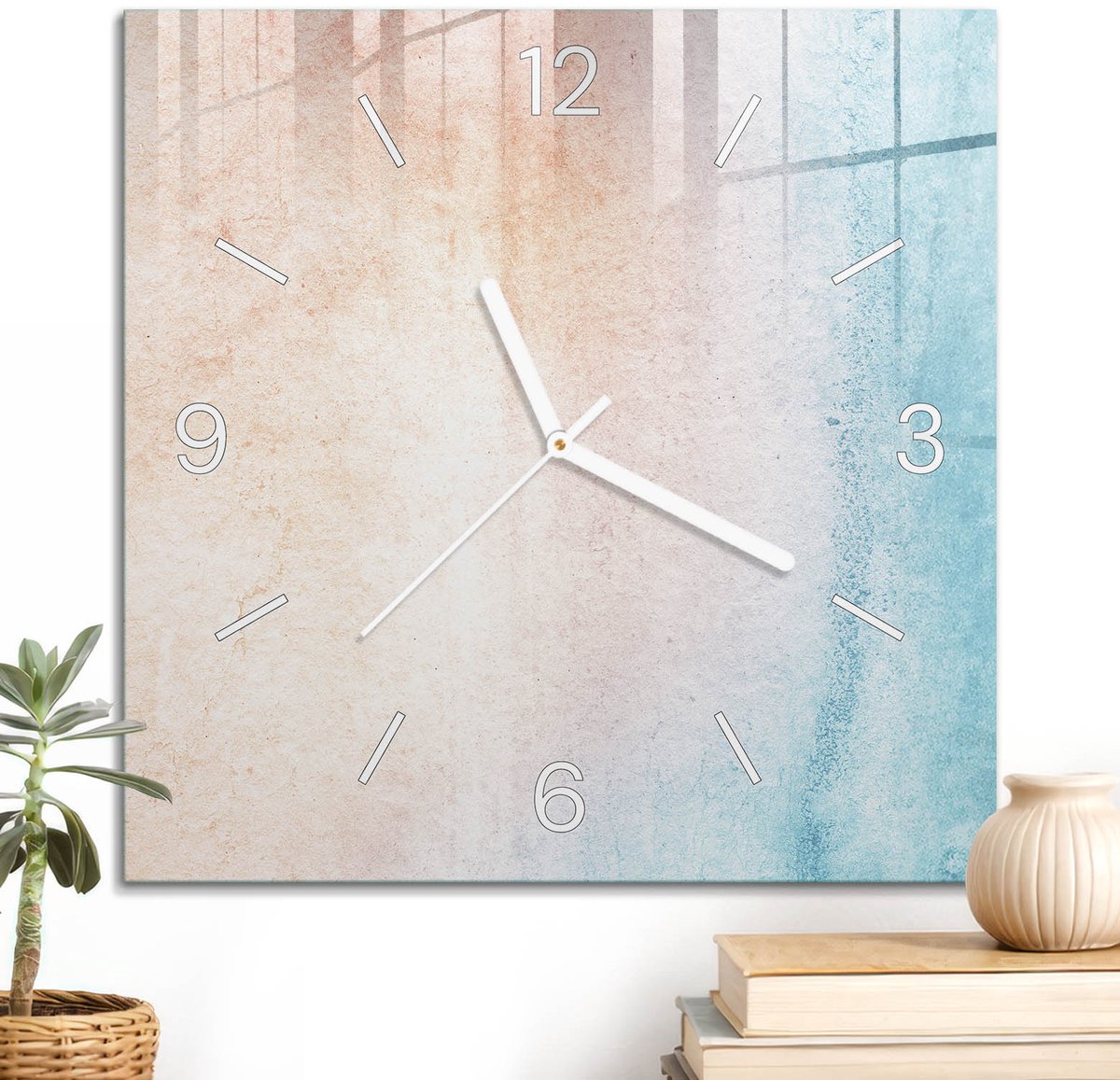 ArtPrintCave Blauw Glazen Klok - 30x30 cm - Wandklok Vierkant - Pastelkleurige Overgang Unieke Klok - Kunst Stille Wandklok - Witte Klokwijzers