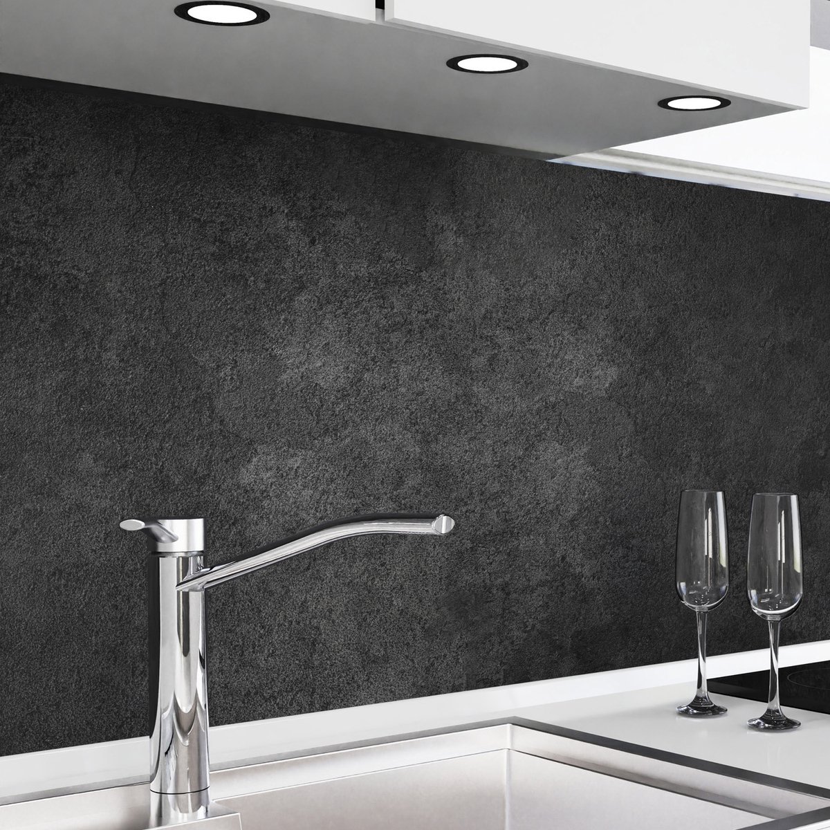 Keuken achterwand zelfklevend - Spatscherm keuken - Spatwand fornuis - Muurbeschermer - Verstevigde PET folie - 0,4 mm - Mat - Antraciet - 340 cm x 60 cm