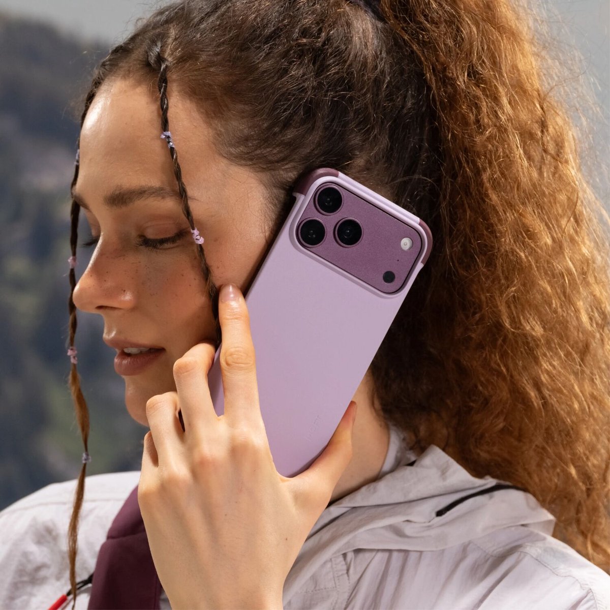 MOFT Hoesje Geschikt voor iPhone 18 Pro - MOVAS Frame Back Cover - Compatibel met MagSafe - Vegan Leer Case - Beschermhoes Ultra Dun - Duurzaam - Roze