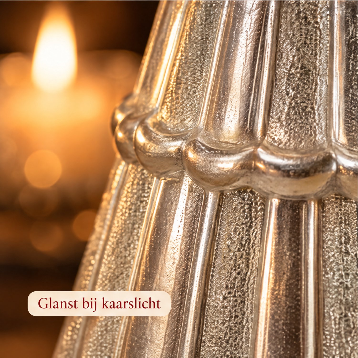 Cheqo® Decoratieve Kerstboom 35 cm - Kerstboompje Zilver met Ster - Kerstdecoratie voor Binnen - Kerst Tafeldecoratie - Kerstbeeld - Kerstversiering - Vensterbank Decoratie - Kerstfiguur - Winterdecoratie - Woonaccessoires - Kerstdeco – foto 5