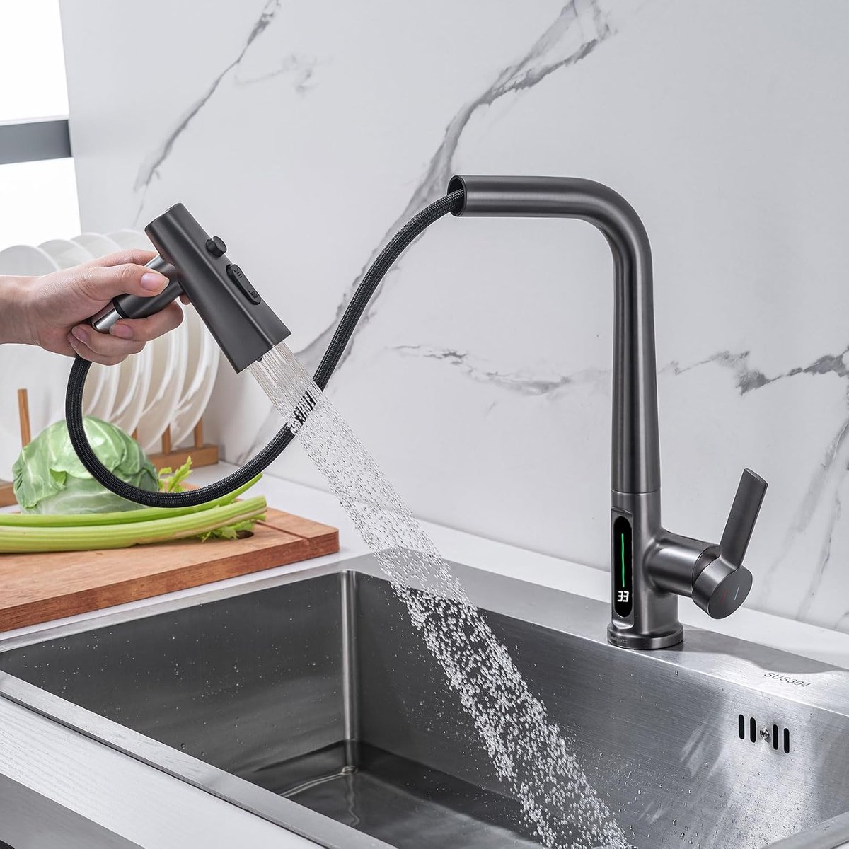 Keukenkraan met uittrekbare sproeier, keukenkraan, 360° draaibaar, spoelbakarmatuur, led-temperatuurweergave, eengreepsarmatuur, keuken met 3 straalsoorten, pistoolgrijs