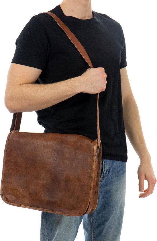 GUSTI Taylor 15 pouces sac à bandoulière marron unisexe en cuir véritable |  bol.com