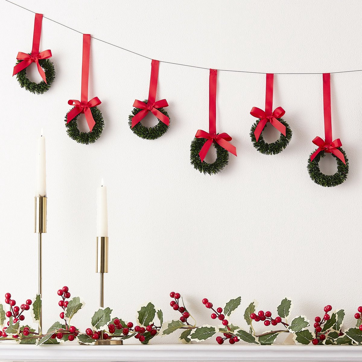 Ginger Ray - DIY Slinger met kerstkransen - 2 m