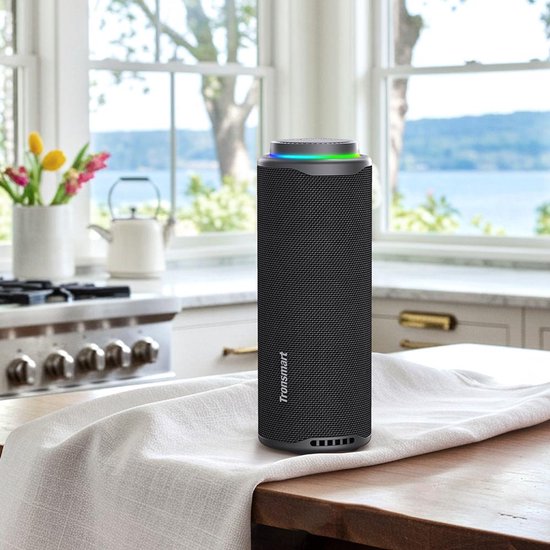 Tronsmart T8 Altavoz Portátil Bluetooth 40W, Luces Led, Protección Agua IPX7, Graves Potentes con Sonido Stereo de Alta Fidelidad, Speaker Inalámbrico con EQ para Camping, Ciclismo, Interior, Exterior