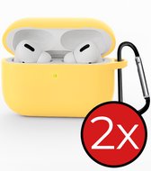 Hoesje - Geschikt voor Apple Airpods Pro 3 - Siliconen Hoes met Clip - Silicone Case Cover - Geel