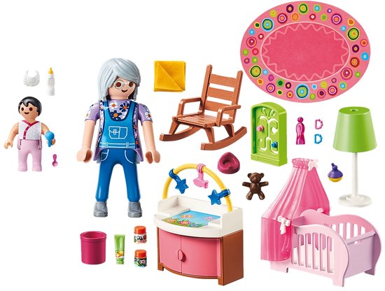 Playmobil poppenhuis babykamer set 70210. Bevat oma, baby, commode, wieg, kinderstoel, lamp, en accessoires.