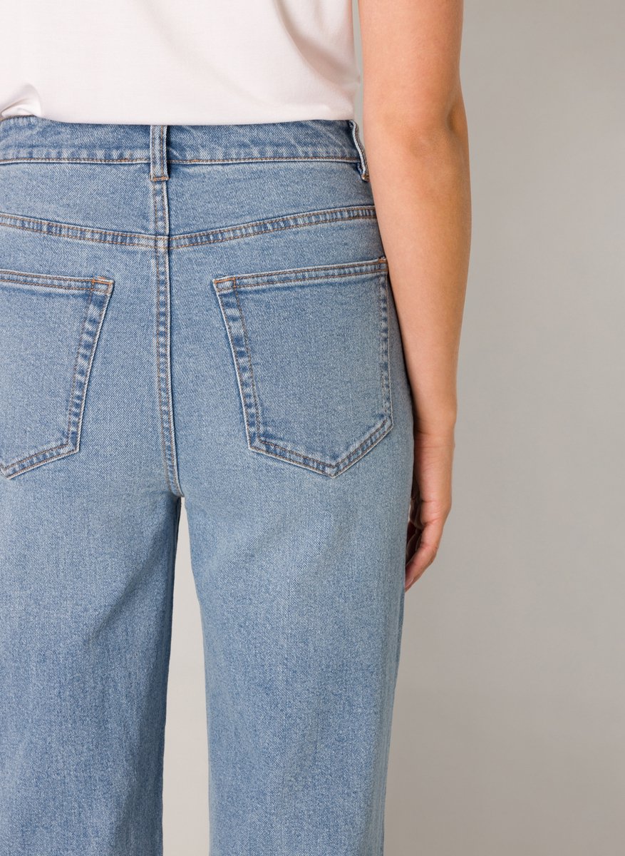 BASE LEVEL Amy Bottoms - Light Blue - maat W46 / L30