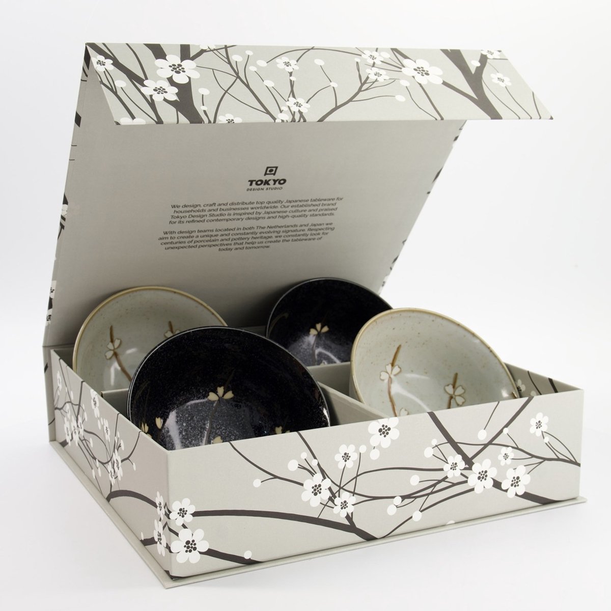 Tokyo Design Studio Sakura Tayo Bowl Giftset 4pcs 15.3x7.5cm 650ml Black/Grey - Cadeauset van 4 kommen Made in Japan