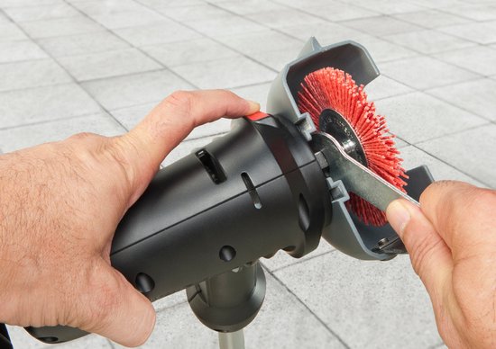 SKIL Nylon Onkruidborstel - Set met 2 Nylonborstels - Borstelset - Geschikt voor Elektrische Onkruidborstel - Voegenborstel - Voegenreiniger - Onkruidverwijderraars - Geschikt voor Skil 0600 & 0700 - Skil 2610Z02973 van SKIL — afbeelding 2