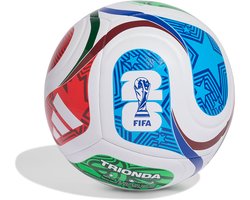 foto van adidas - FIFA World Cup 26 Trionda Training Ball – Voetbal - Wit - Maat 5
