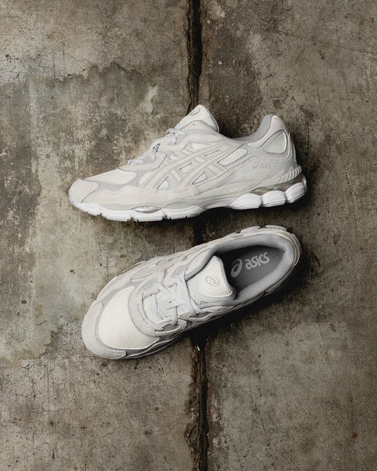 Chaussures pour femmes ASICS Gel-NYC Cream Cloud Grey - Unisexe - Taille 39,5
