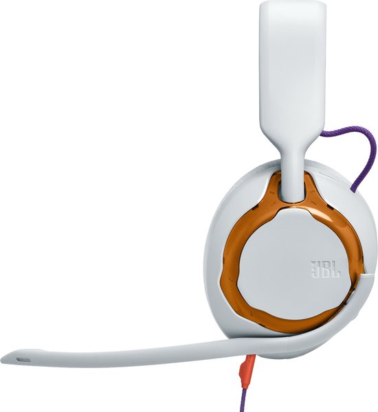 Witte gaming headset met oranje accenten rond de oorschelpen en een paars gevlochten snoer.