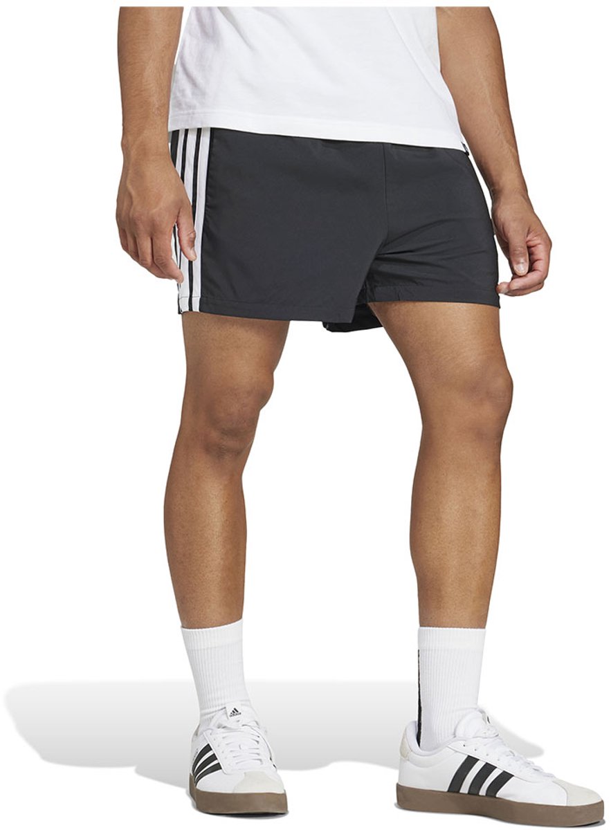 Adidas Essentials 3 Stripes Chelsea 5´´ Korte Broek S Regular Man Zwart