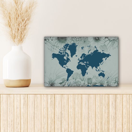 Carte du monde bleu sur fond bleu décorée d'illustrations de fleurs 30x20 cm