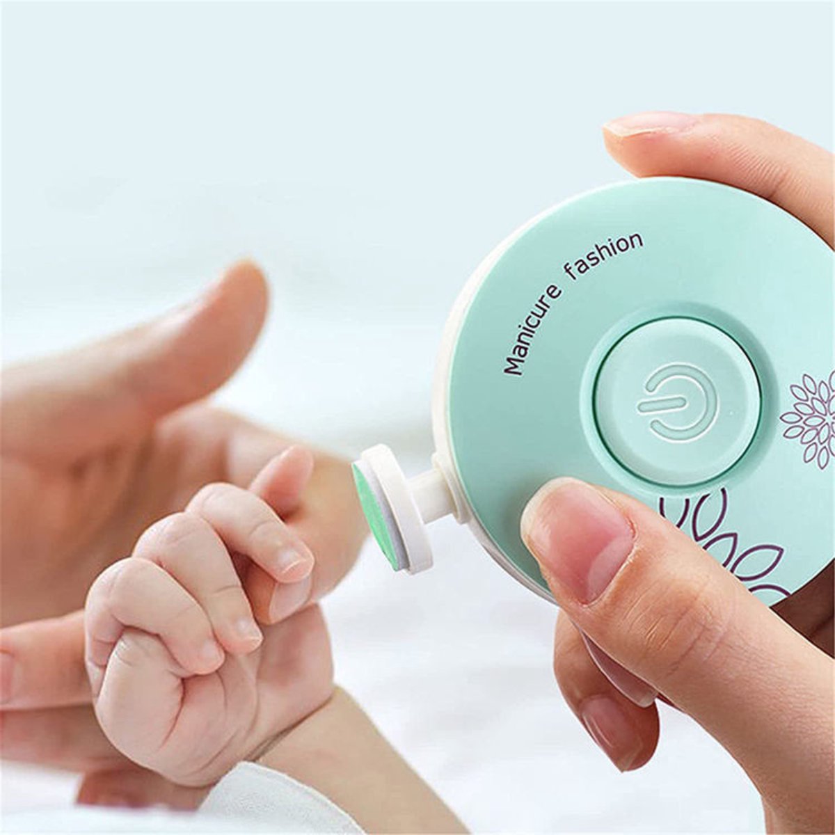 TSD goods – Baby Nagelvijl – Elektrische Baby Nagelvijl – Inclusief Batterijen – Manicureset – Verzorgingsset – Nagelschaartje – Wit — cadeau in Verzorging - foto 6