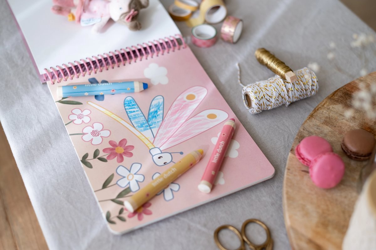 Little Dutch magisch knutselboek Rosa & Friends - compleet met 3 houten kleurpotloden - toverkrassen - creatief speelgoed 2 jaar — afbeelding 12
