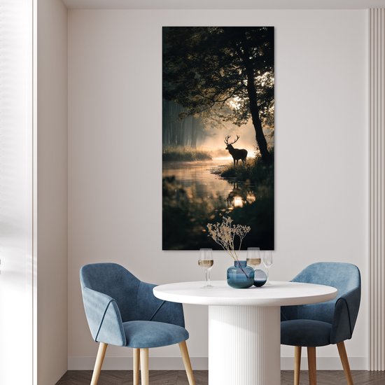 Affiche 60x120 cm - Cerf - Ruisseau forestier - Mystique - Posters Décoration murale - Salon - Chambre