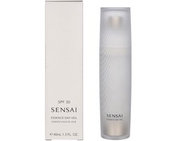 SENSAI Essence Day Veil Dag- en nachtcrème 40 ml