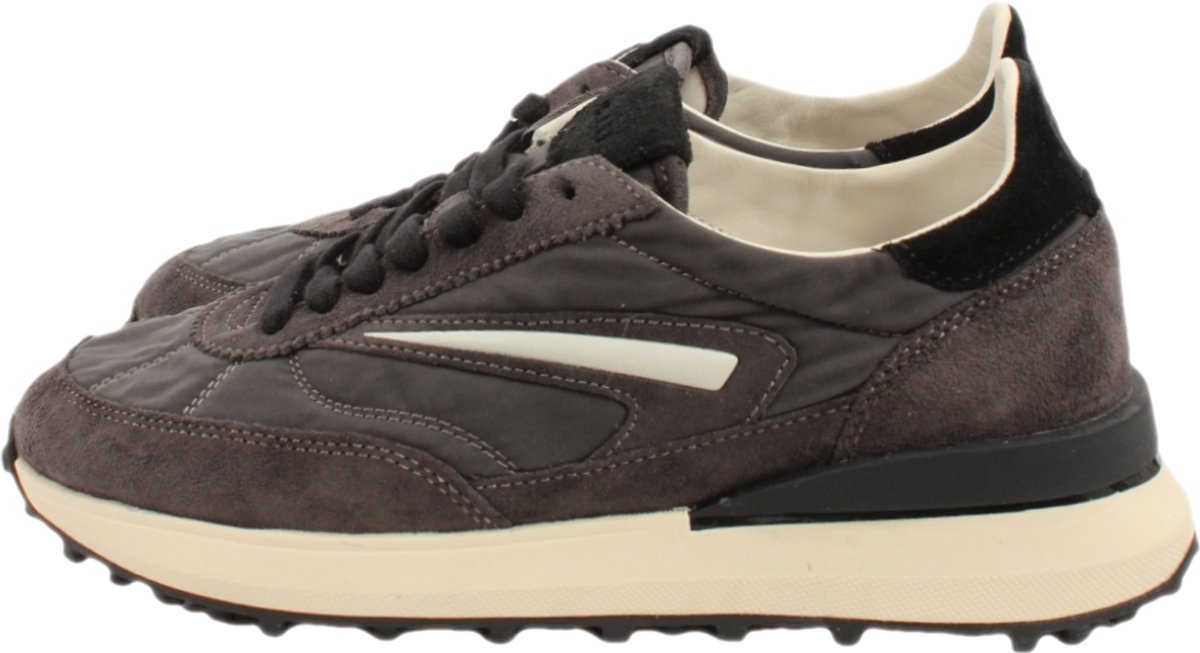 D.A.T.E sneakers maat 43