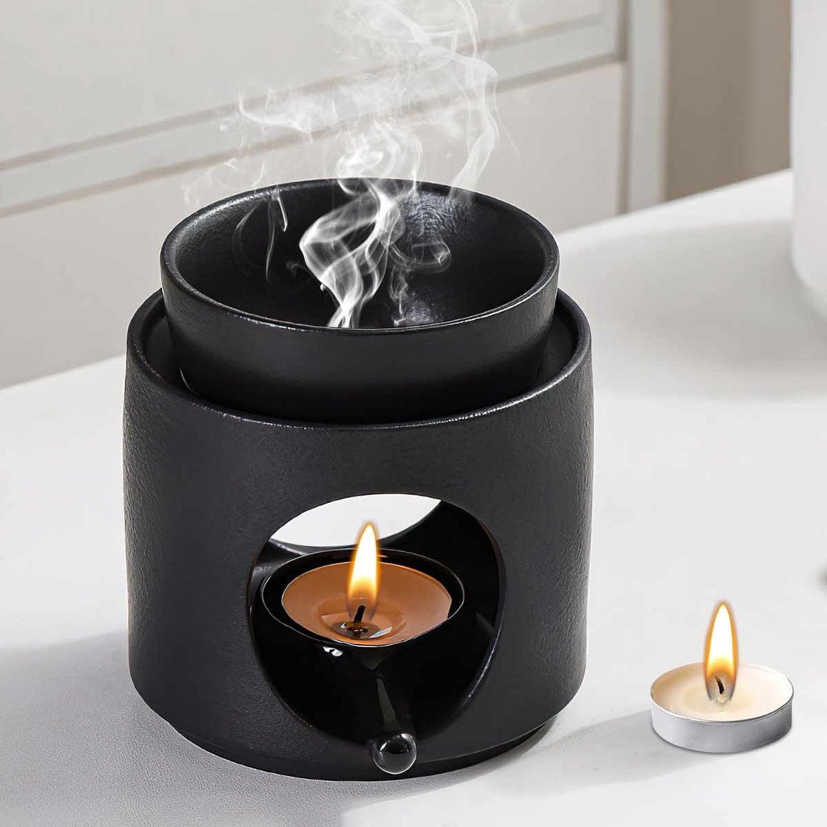 Dailygoods - Dailygoody - Geurlamp Ambiance - Aromalamp - Keramiek Theelicht - Zwart - Etherische Oliën - Decoratief en Ontspannend - Voor Thuisgebruik - 12,5 cm