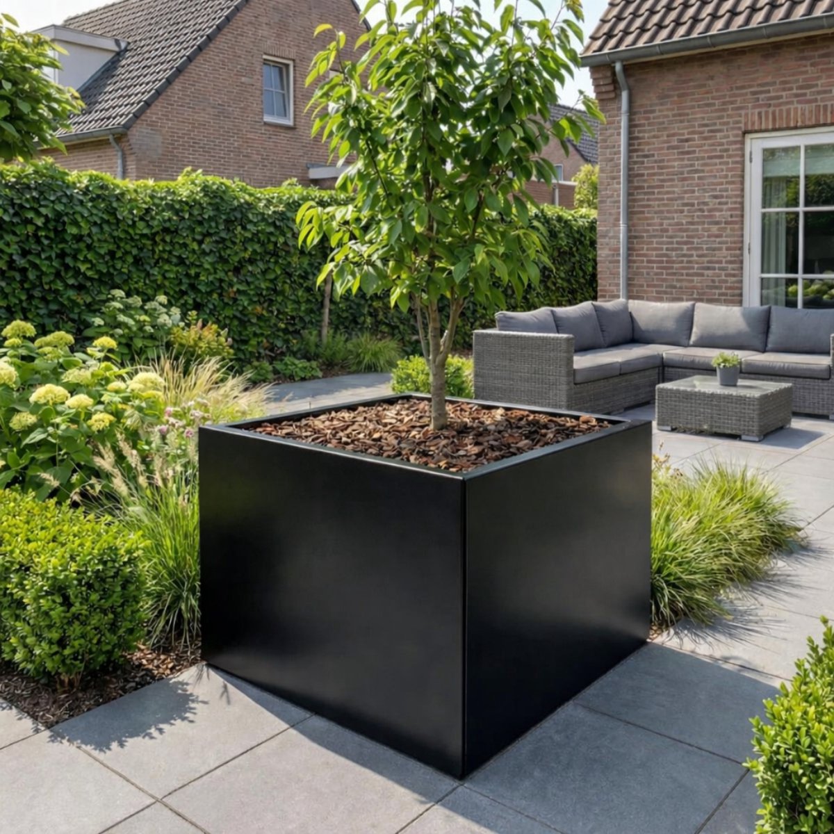 STEAEL VARNI – Stalen Plantenbak – 80 x 80 x 60 cm – Zwart