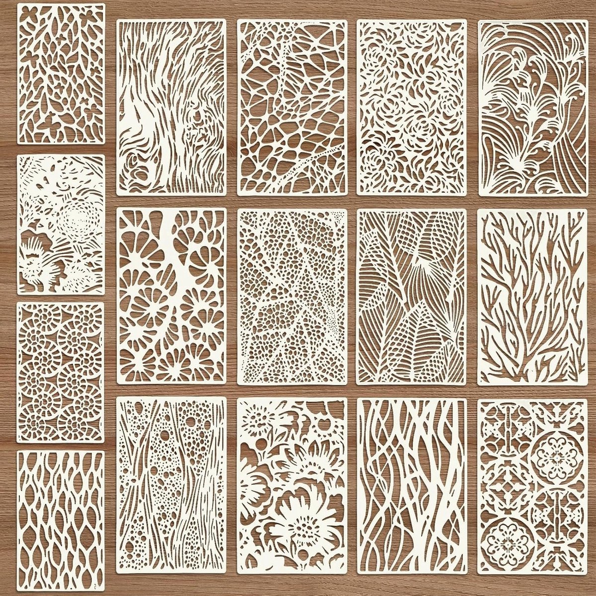 Set van 16 Abstracte Laag Templates, Herbruikbare Geometrische Schilder Stencils voor Scrapbooking, Muurdecoratie en Meubelontwerp