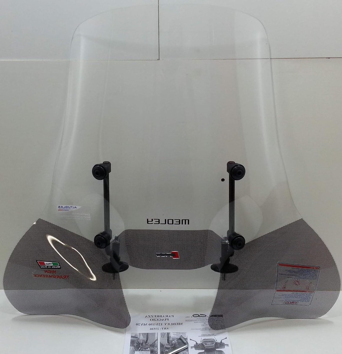 Motor Voorruit - Windscherm Scooter - Bescherming Tegen Wind - Voertuigspecifieke Pasvorm - H 750 x B 715 mm - Zwart