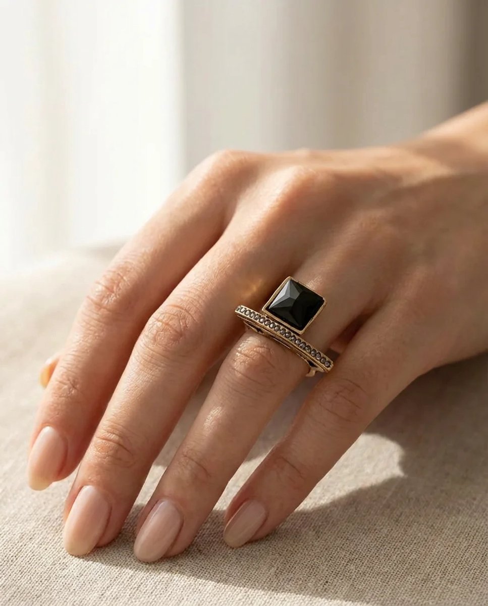 Dorvina Bronzen Vintage Dames Ring Authentiek Sieraad Margazit Zwart Steen Van Voren Ayarlalanabilir