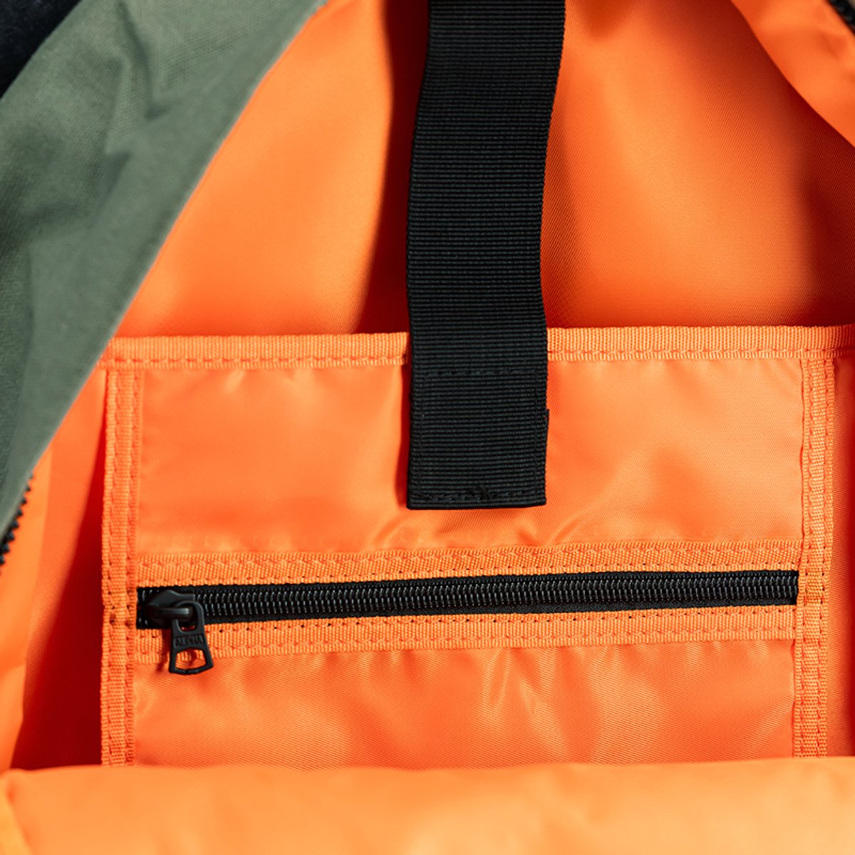 Alpha Industries Label Backpack Groen