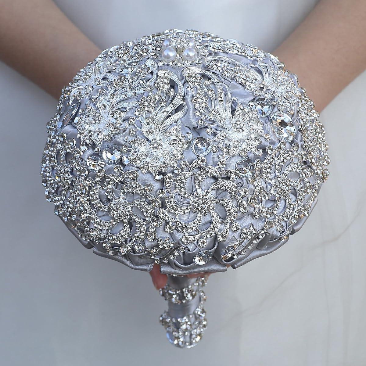 Bruiloft Boeket Set - Bruidsboeket Handbloemen - Bruiloft Versieren - Kunstbloemen met Diamanten - 25 cm Lengte - Zilver