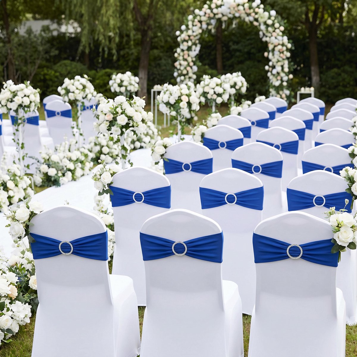 Froadp 50 stuks Blauwe elastische stoelband met bloem en strik — Herbruikbare decoratieband voor stoelleuningen, geschikt voor bruiloften, banketten en diverse feestelijkheden.