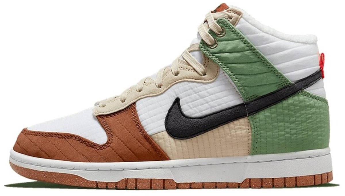 Nike Dunk High Next Nature Summit Creme