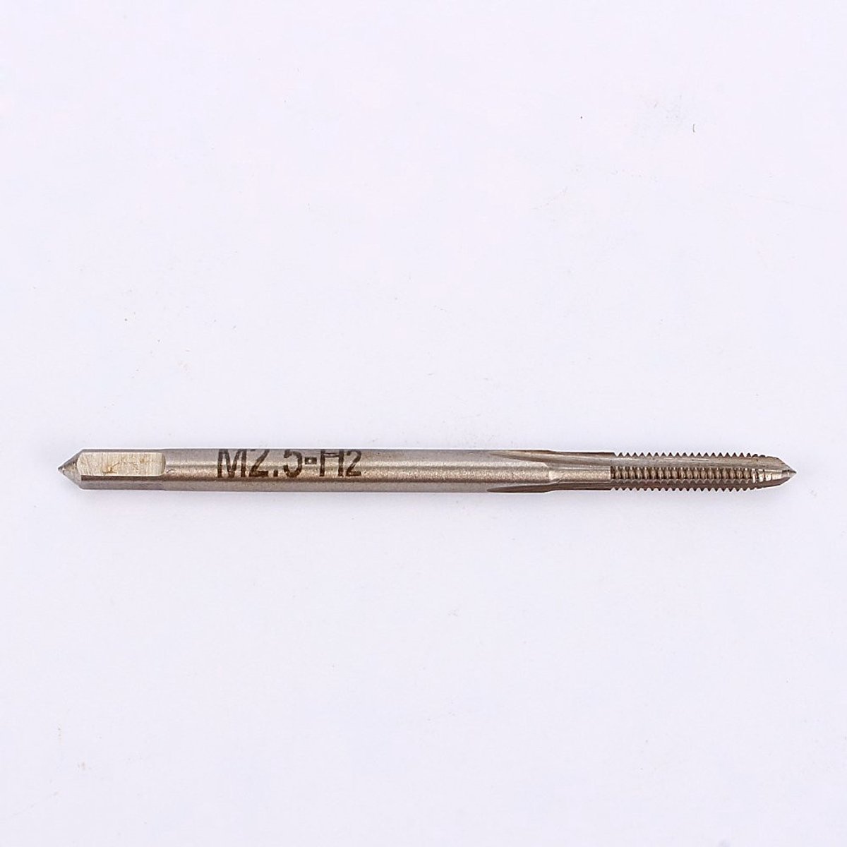 Dailygoods- Draad Tap M2.5 - HSS Tap - Schroefdraad Gereedschap - Antiroest - Verstelbare Draadbewerking - Hoge Kwaliteit Materiaal - Draadboor