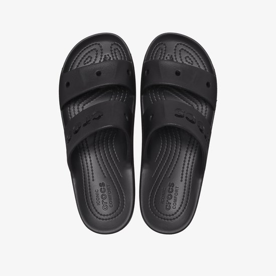 Dessus de sandales noires Crocs à deux brides, vues de dessus.